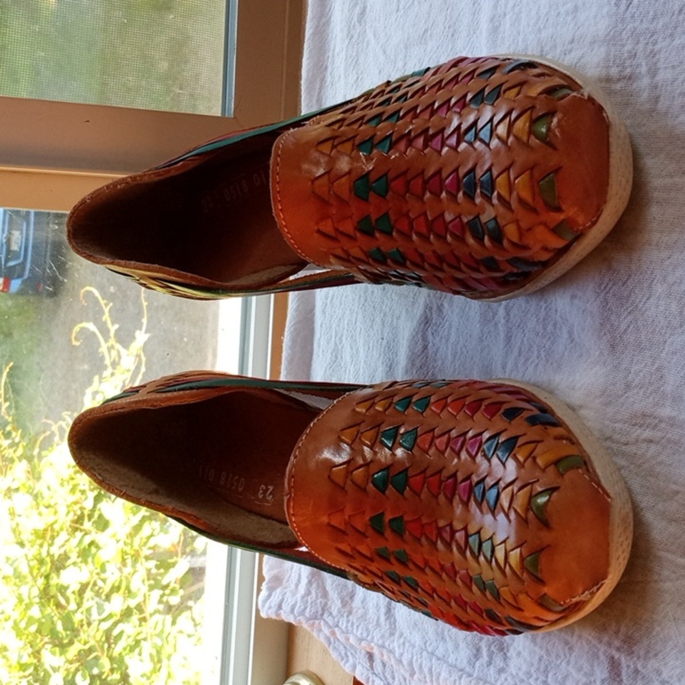 Mexican Huarache Wedge Sandals - Picture 2 of 6